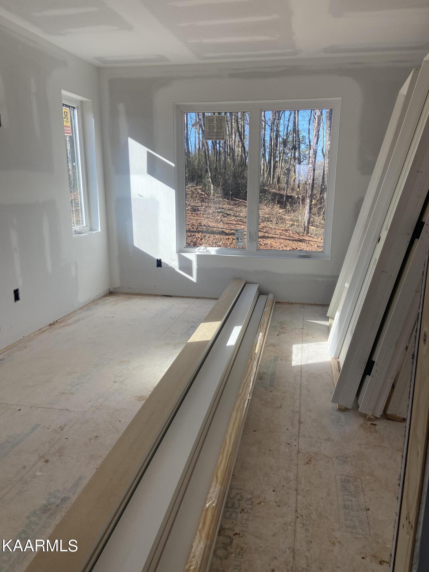 970 Douglas Dam Road, Unit 4 Kodak, TN 37764 - Photo 11 of 27 Primary Bedroom