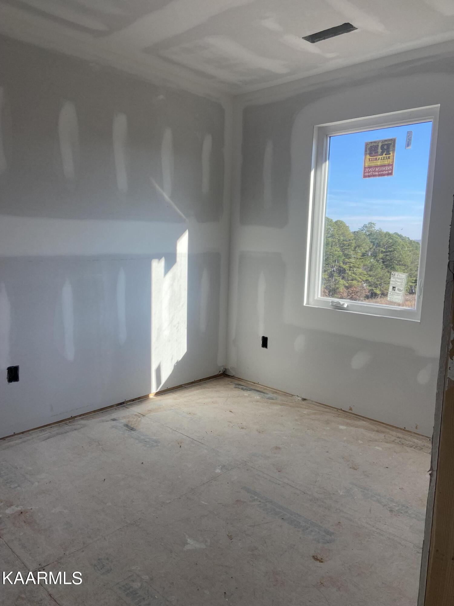 970 Douglas Dam Road, Unit 4 Kodak, TN 37764 - Photo 12 of 27 Second Floor bedroom