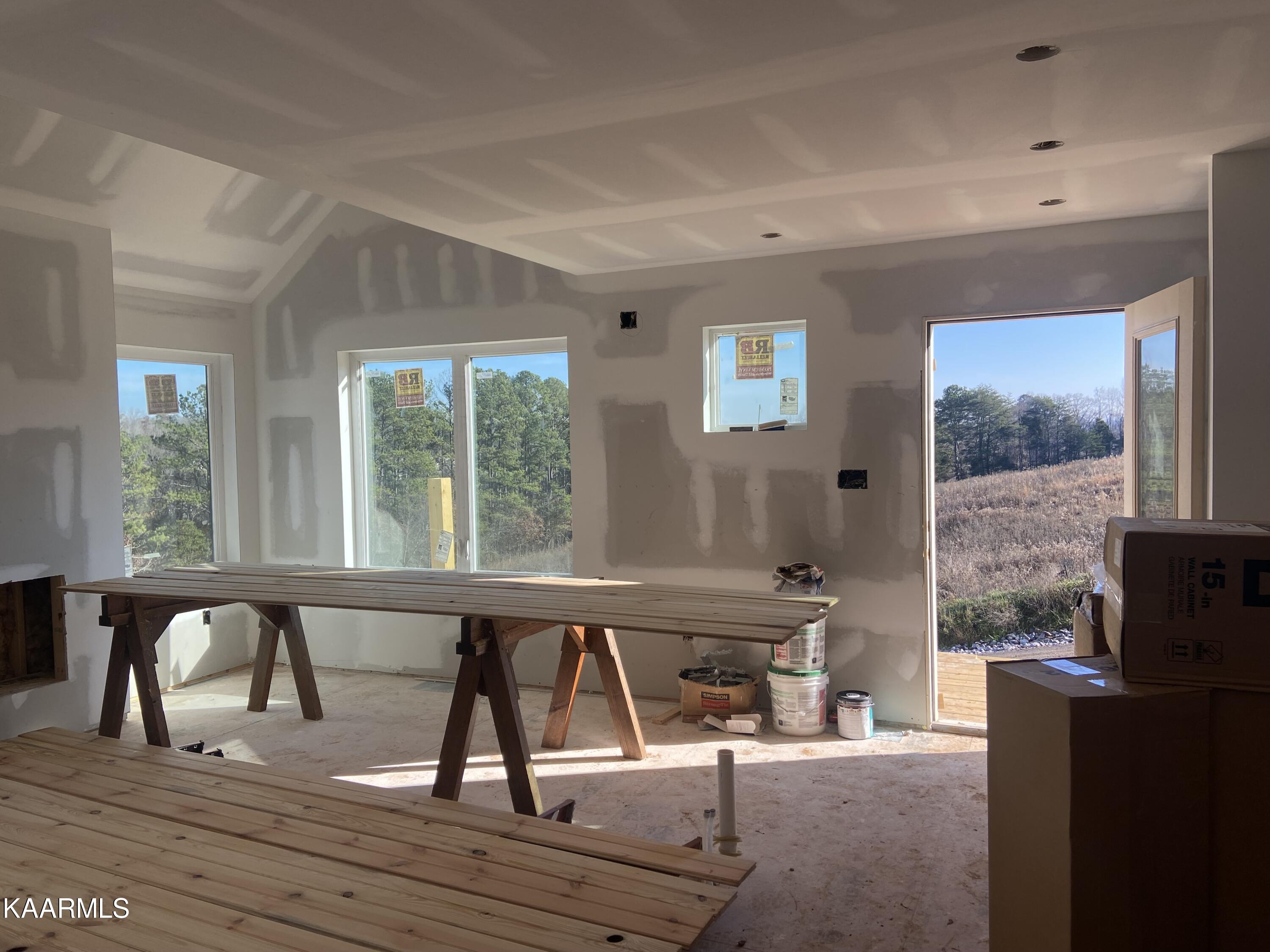 970 Douglas Dam Road, Unit 4 Kodak, TN 37764 - Photo 9 of 27 Living Room/Kitchen