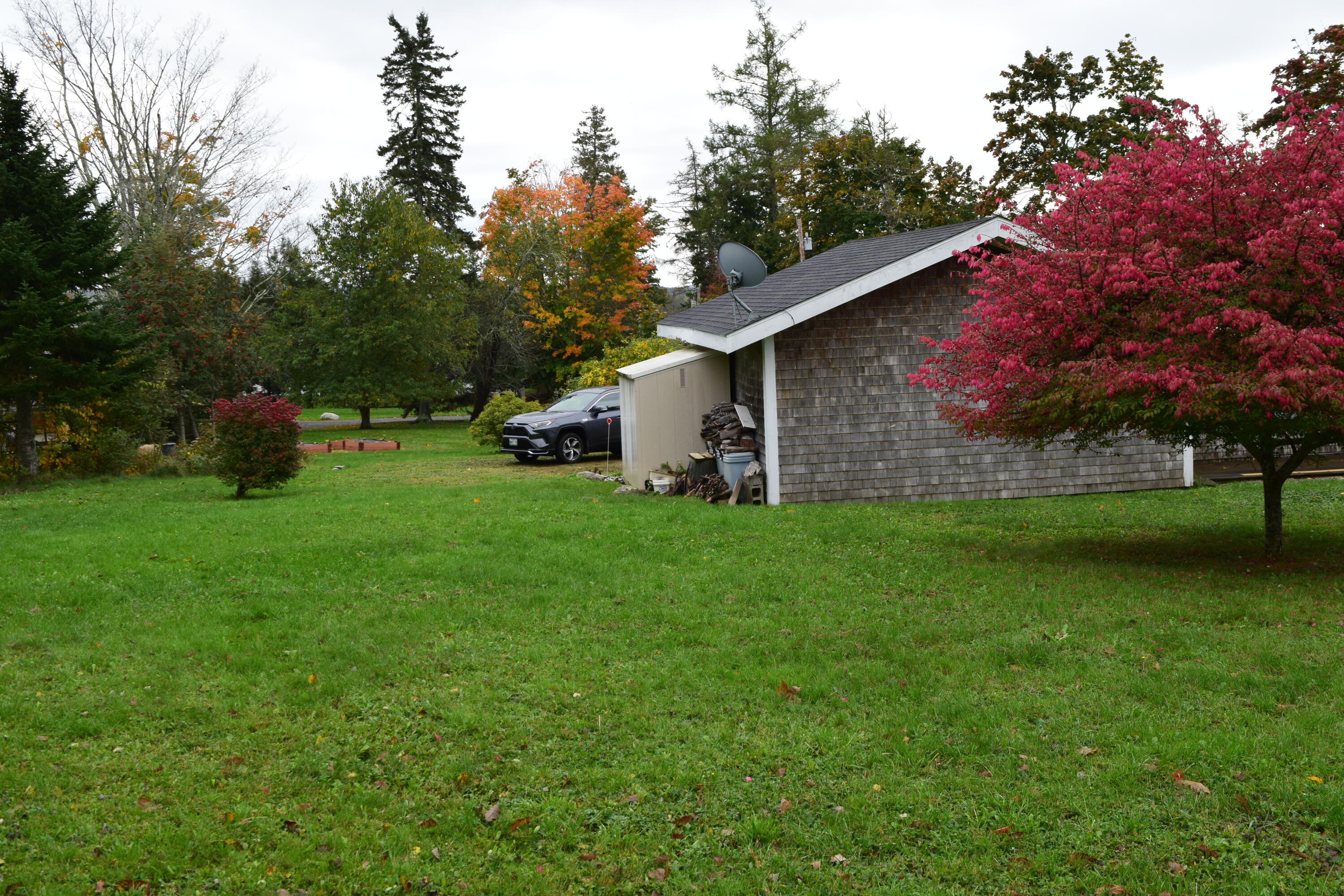 15 Madockawando Road Castine, ME 04421 - Photo 8 of 28 DSC_0091 (3)