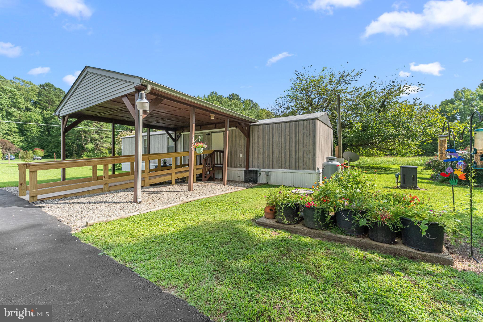 471 Burrells Marina Road Urbanna, VA 23175 - Photo 31 of 36 Gallery Image 31