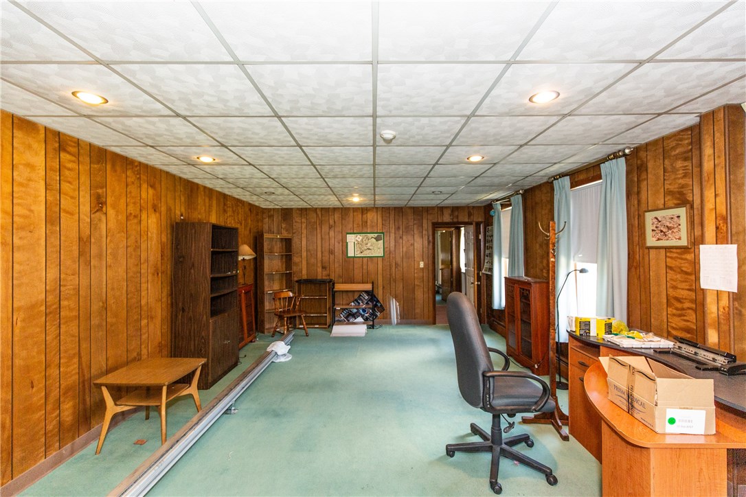 75 Wrentham Road Cumberland, RI 02864 - Photo 15 of 45