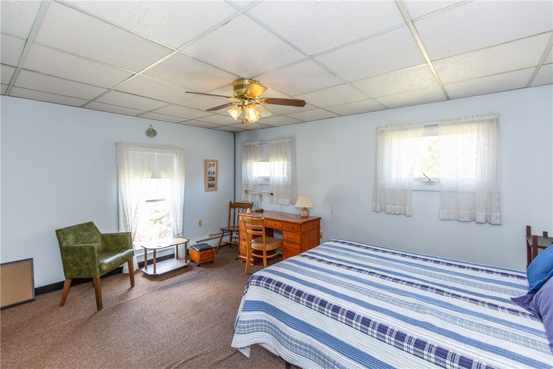 75 Wrentham Road Cumberland, RI 02864 - Photo 19 of 45
