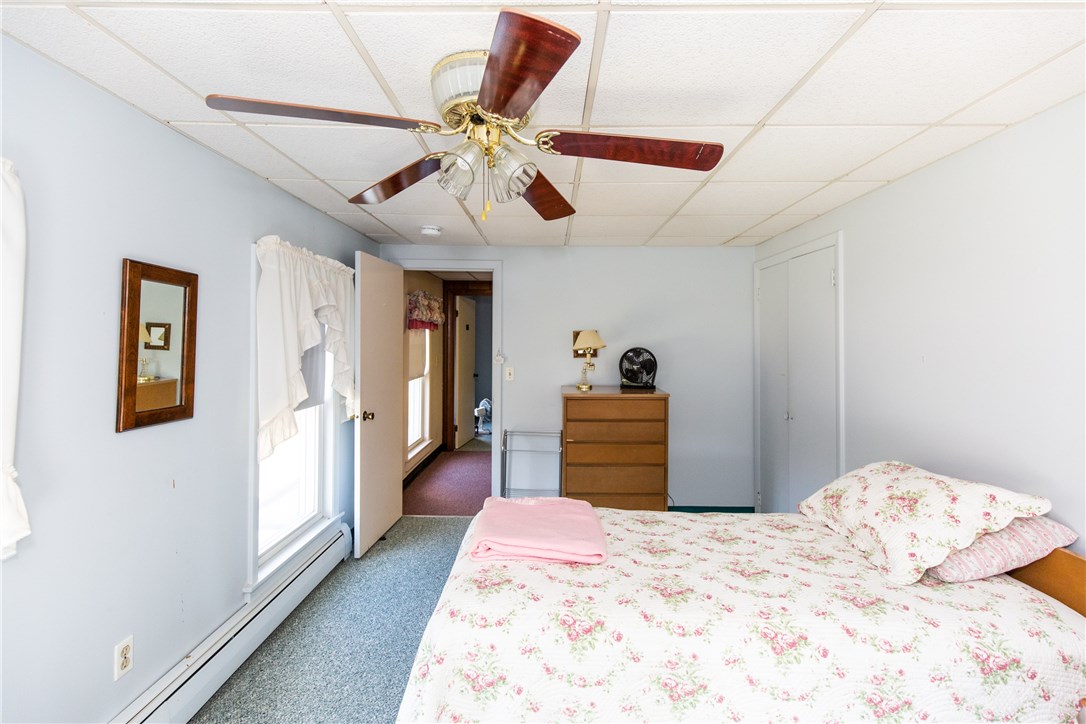75 Wrentham Road Cumberland, RI 02864 - Photo 26 of 45