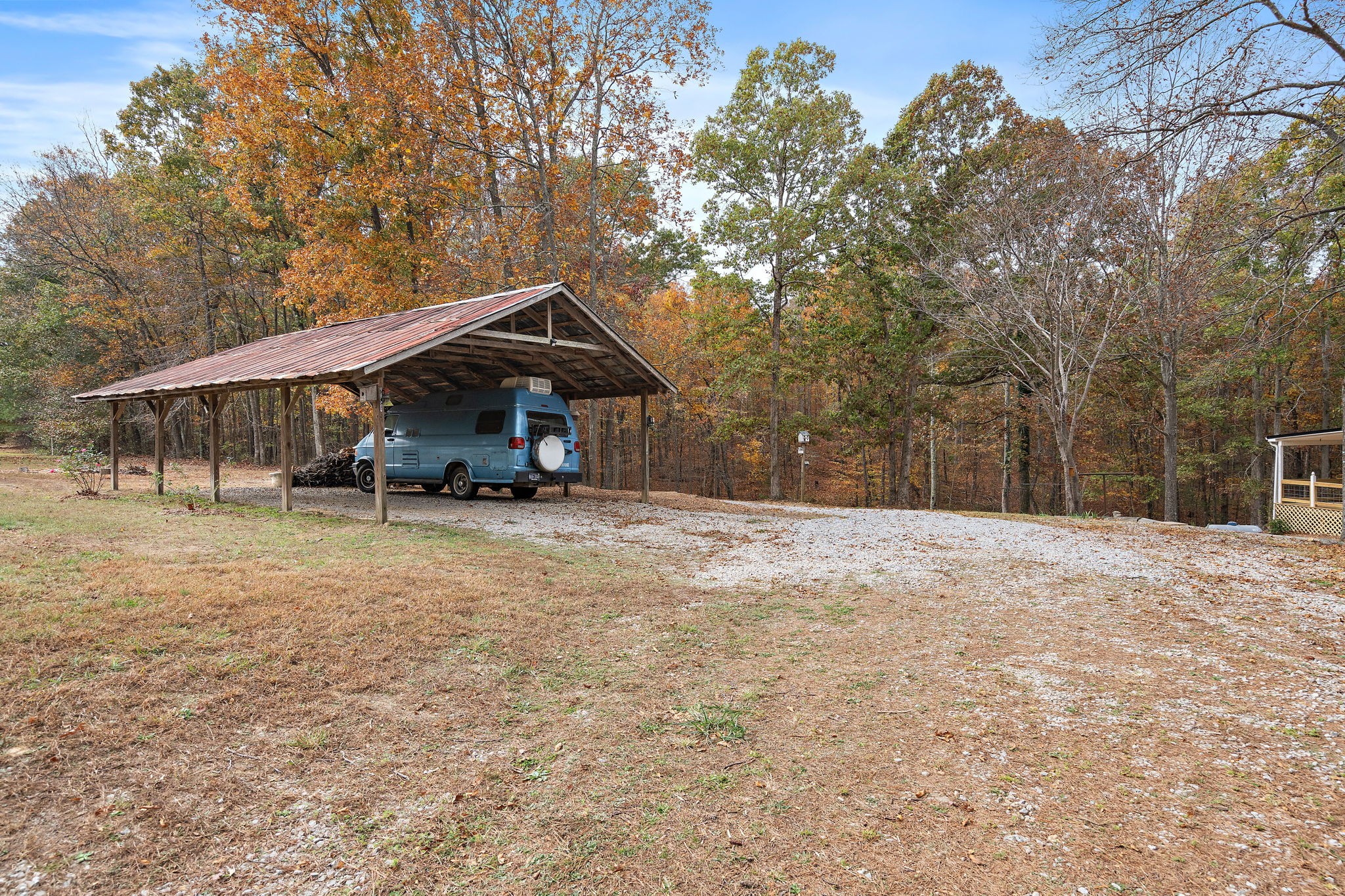 131 Locker Road Summertown, TN 38483 - Photo 28 of 38 a front view of a house with a yard