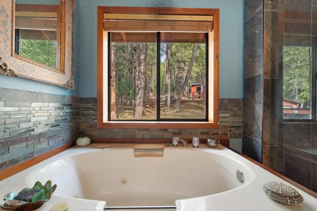 $399,000 | 200 Button Road, Weaverville, CA 96093