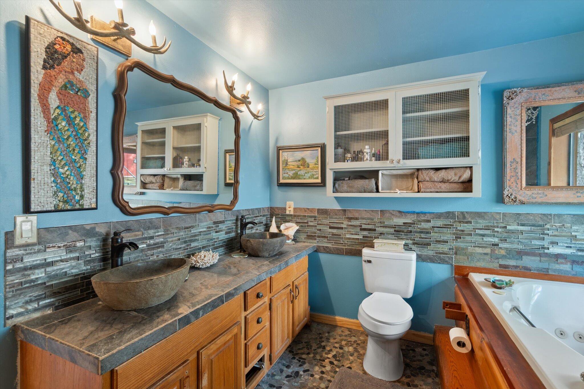 200 Button Road Weaverville, CA 96093 - Photo 16 of 54 16-BiggerFlow Real Estate Media-16