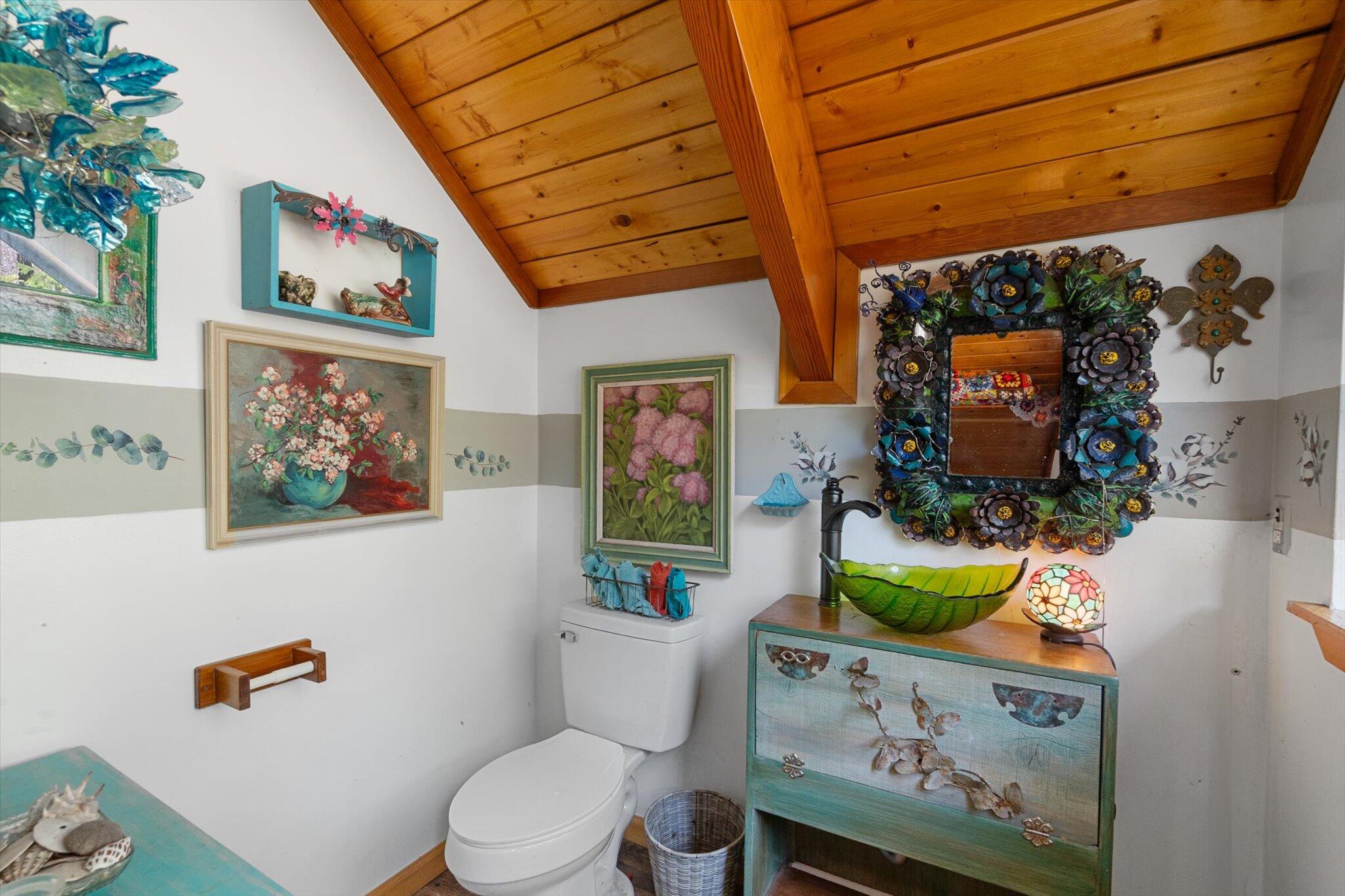 200 Button Road Weaverville, CA 96093 - Photo 19 of 54 19-BiggerFlow Real Estate Media-19