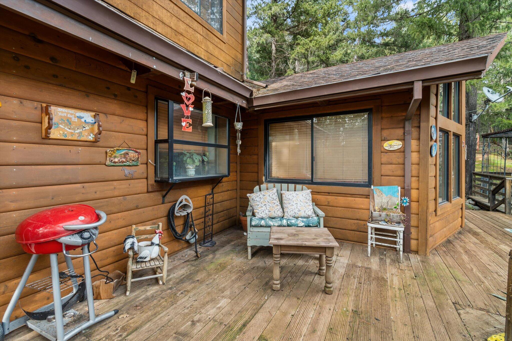 200 Button Road Weaverville, CA 96093 - Photo 31 of 54 31-BiggerFlow Real Estate Media-31