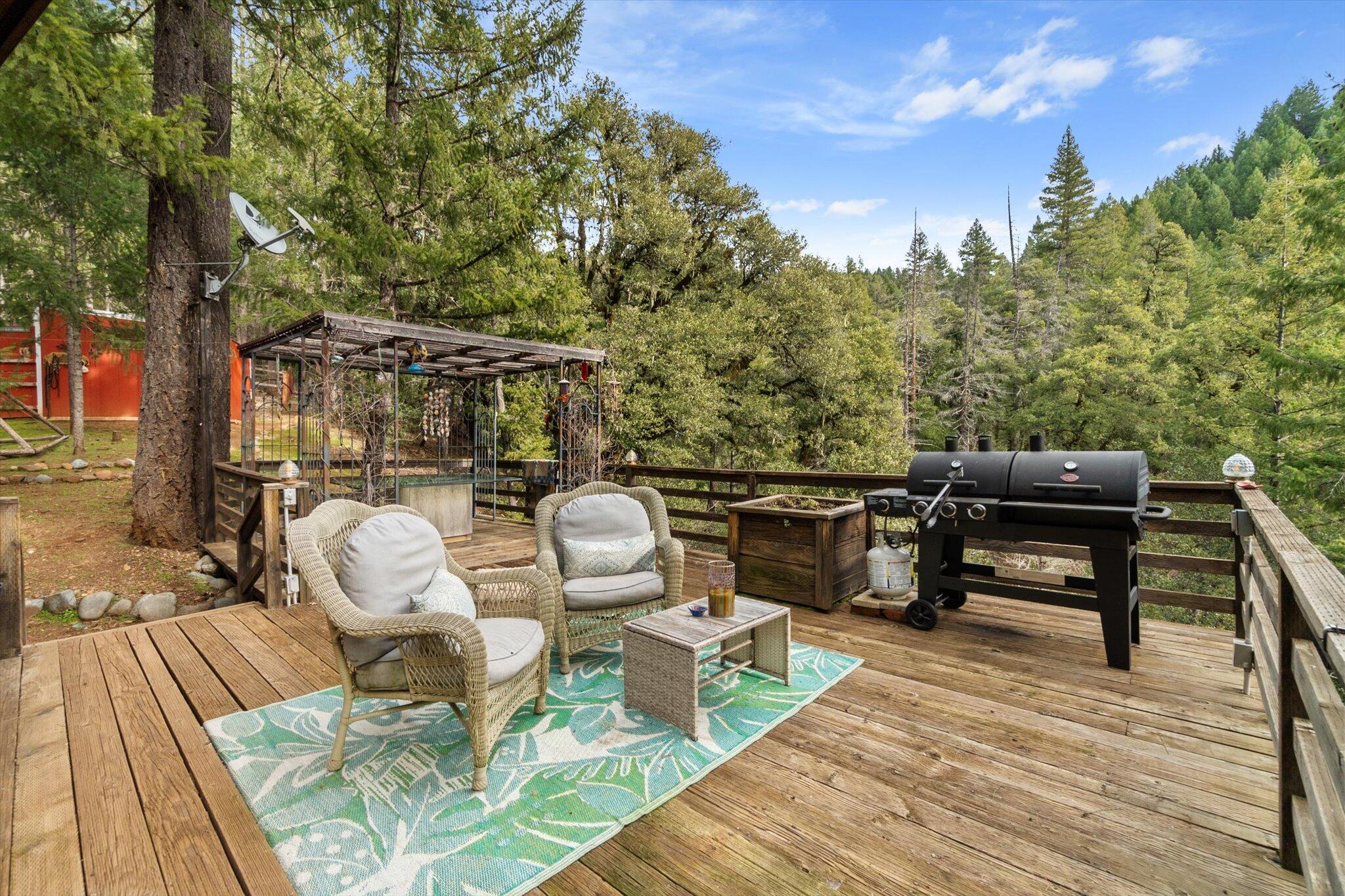200 Button Road Weaverville, CA 96093 - Photo 32 of 54 32-BiggerFlow Real Estate Media-32