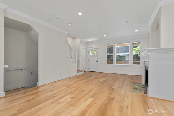 $5,500 | 12 West Etruria Street, Unit C, Seattle, WA 98119