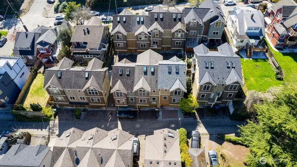 $5,500 | 12 West Etruria Street, Unit C, Seattle, WA 98119