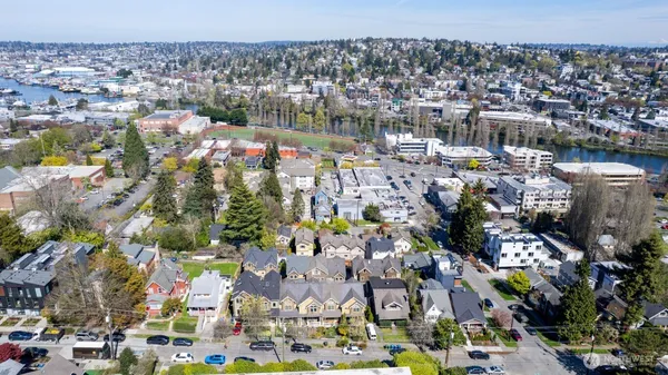 $5,500 | 12 West Etruria Street, Unit C, Seattle, WA 98119