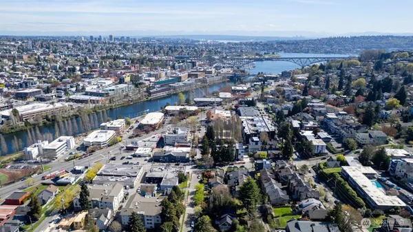 $5,500 | 12 West Etruria Street, Unit C, Seattle, WA 98119