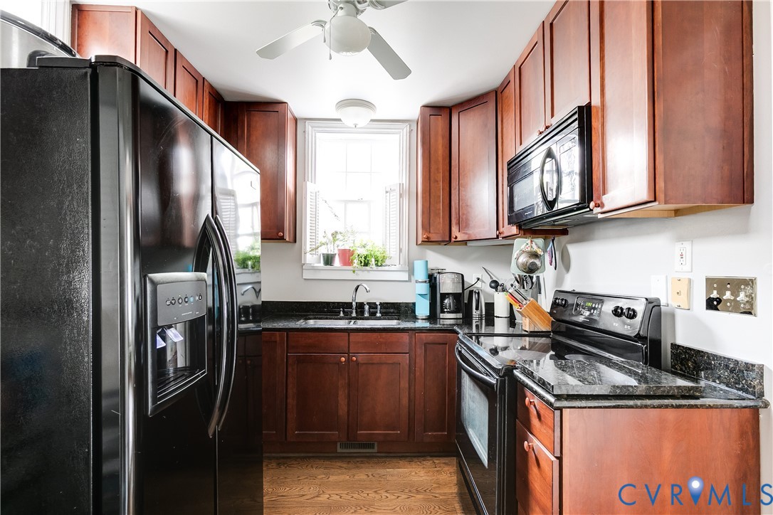 376 Lexington Road Richmond, VA 23226 - Photo 11 of 24