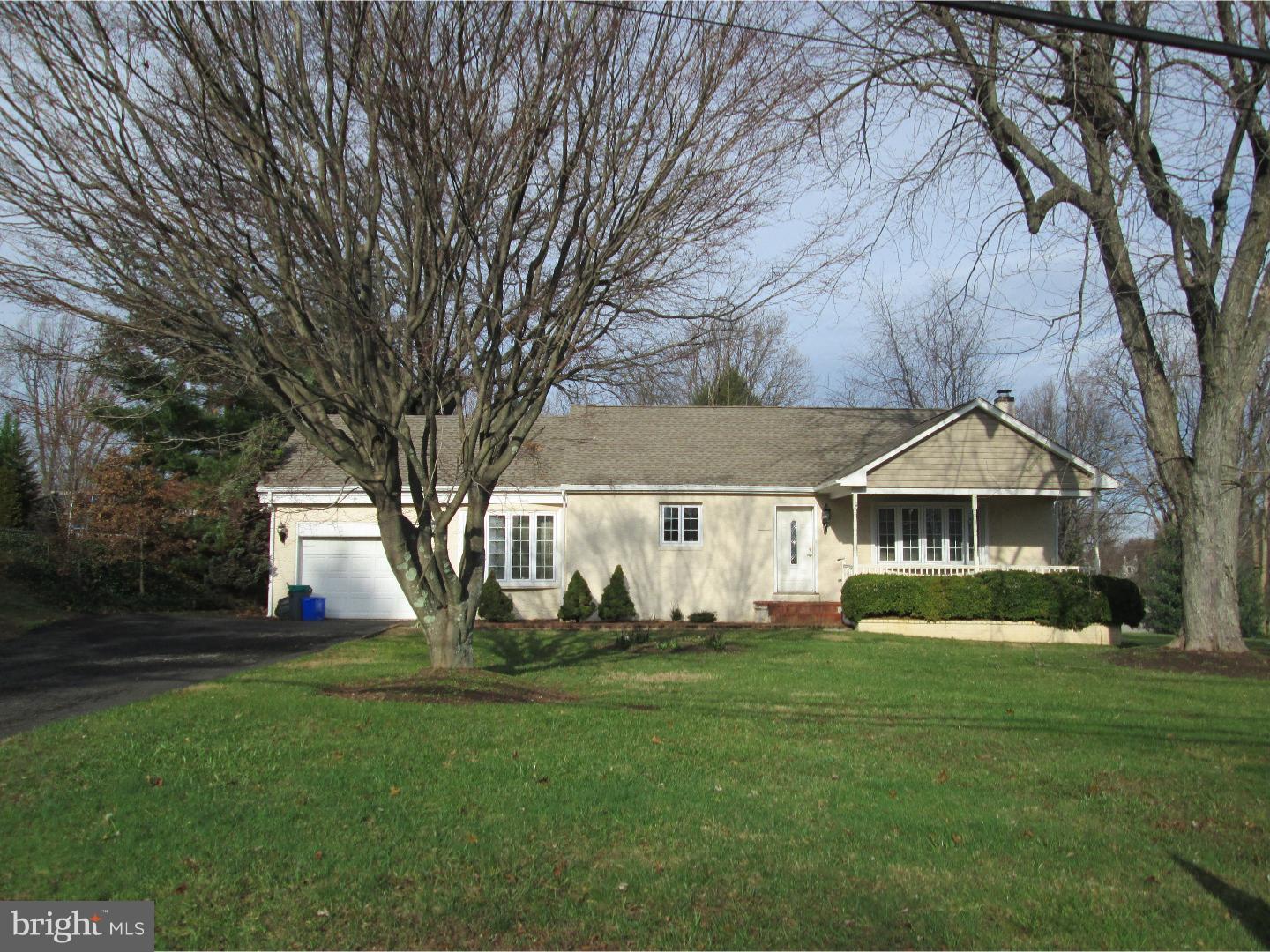 15132 Wayside Road Philadelphia, PA 19116 - Photo 2 of 23 Gallery Image 2