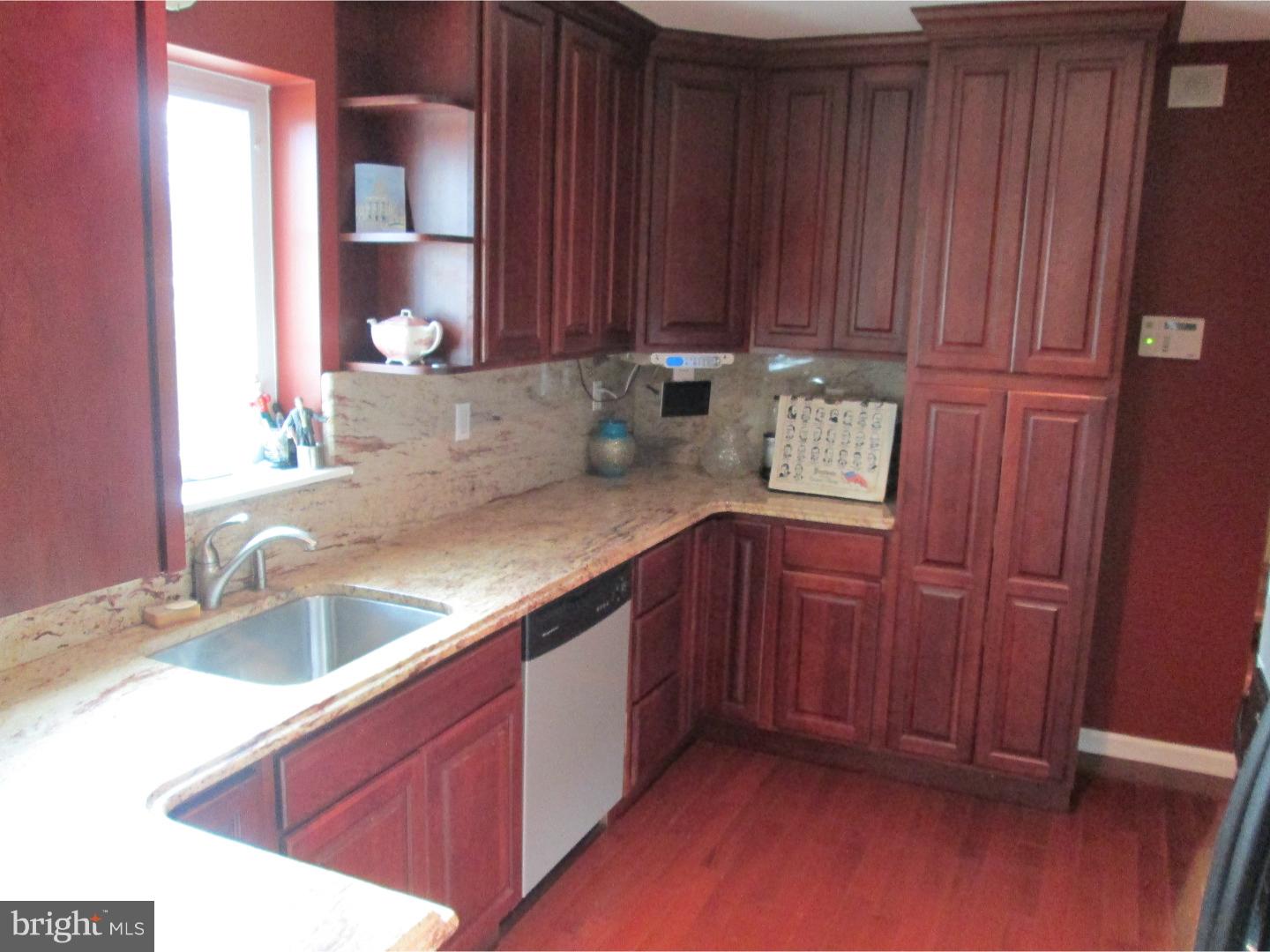 15132 Wayside Road Philadelphia, PA 19116 - Photo 11 of 23 Gallery Image 11