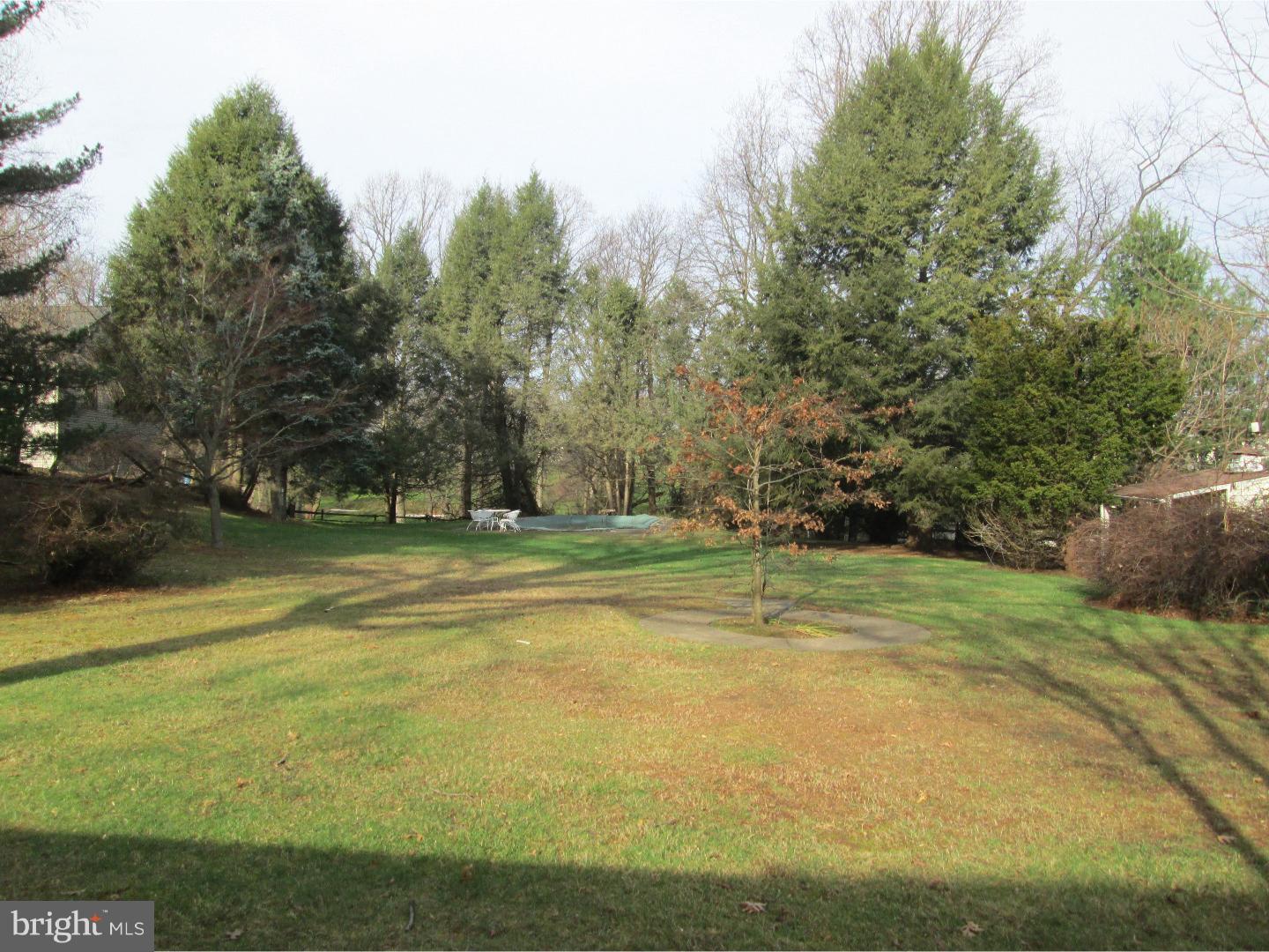 15132 Wayside Road Philadelphia, PA 19116 - Photo 6 of 23 Gallery Image 6