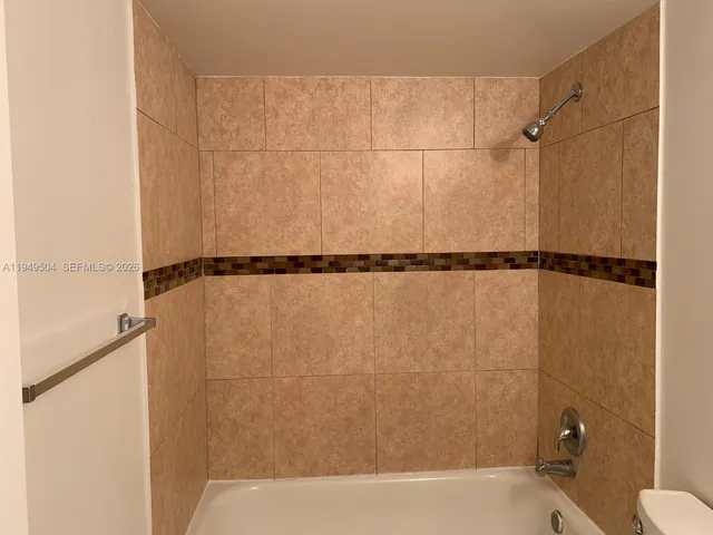 $1,800 | 8540 Sherman Circle North, Unit 503, Miramar, FL 33025