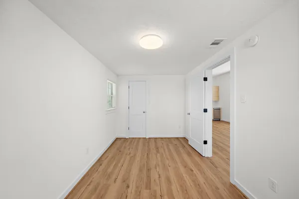 $1,450 | 1414 Shearn Street, Unit B, Houston, TX 77007