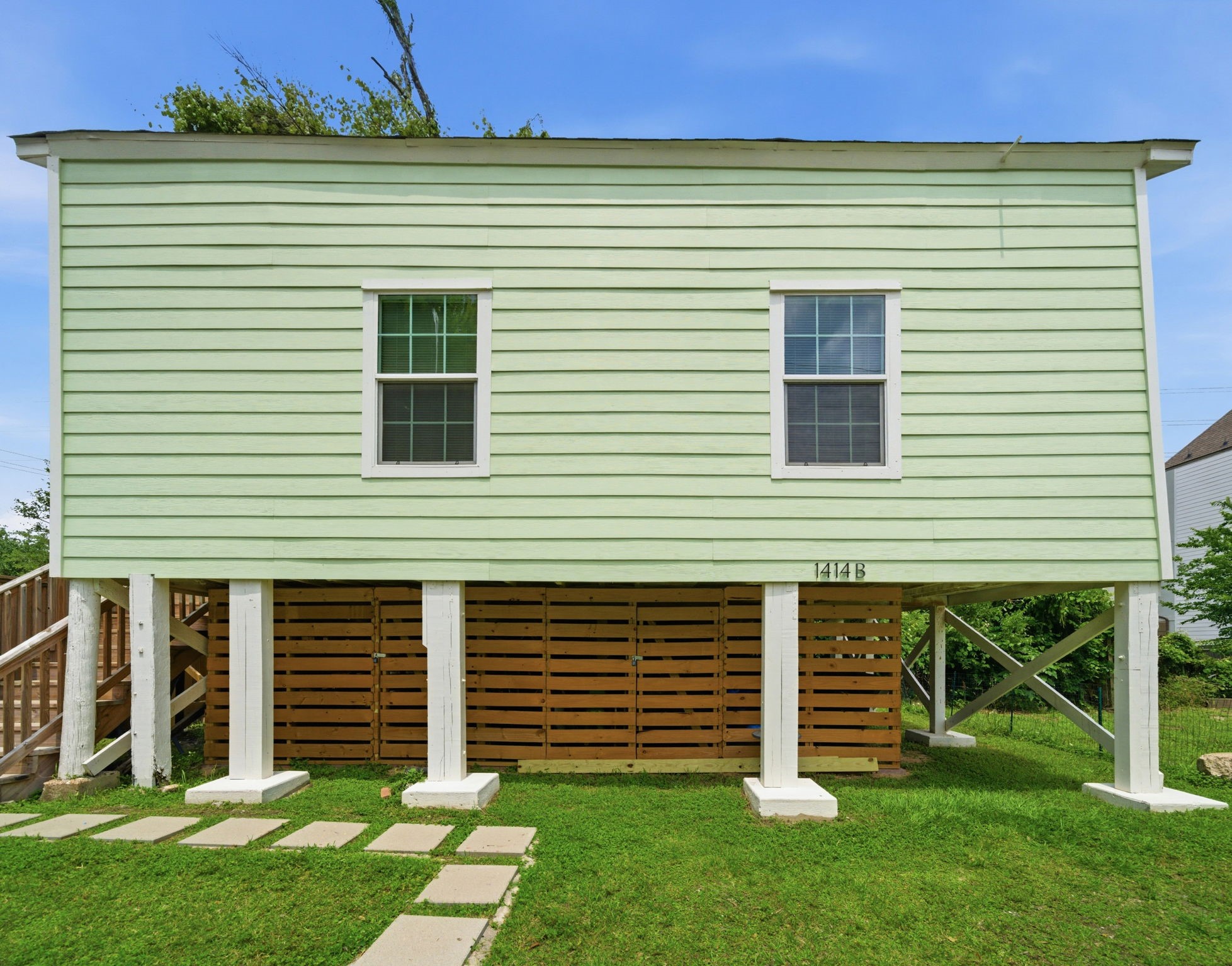 1414 Shearn Street, Unit B Houston, TX 77007 - Photo 10 of 10 Storage space under the Unit. This space has since been enclosed and is lockable. A portion is set aside for Unit B. Plenty of head room as unit is highly raised. Hike & Bike Trail is ONE BLOCK away!