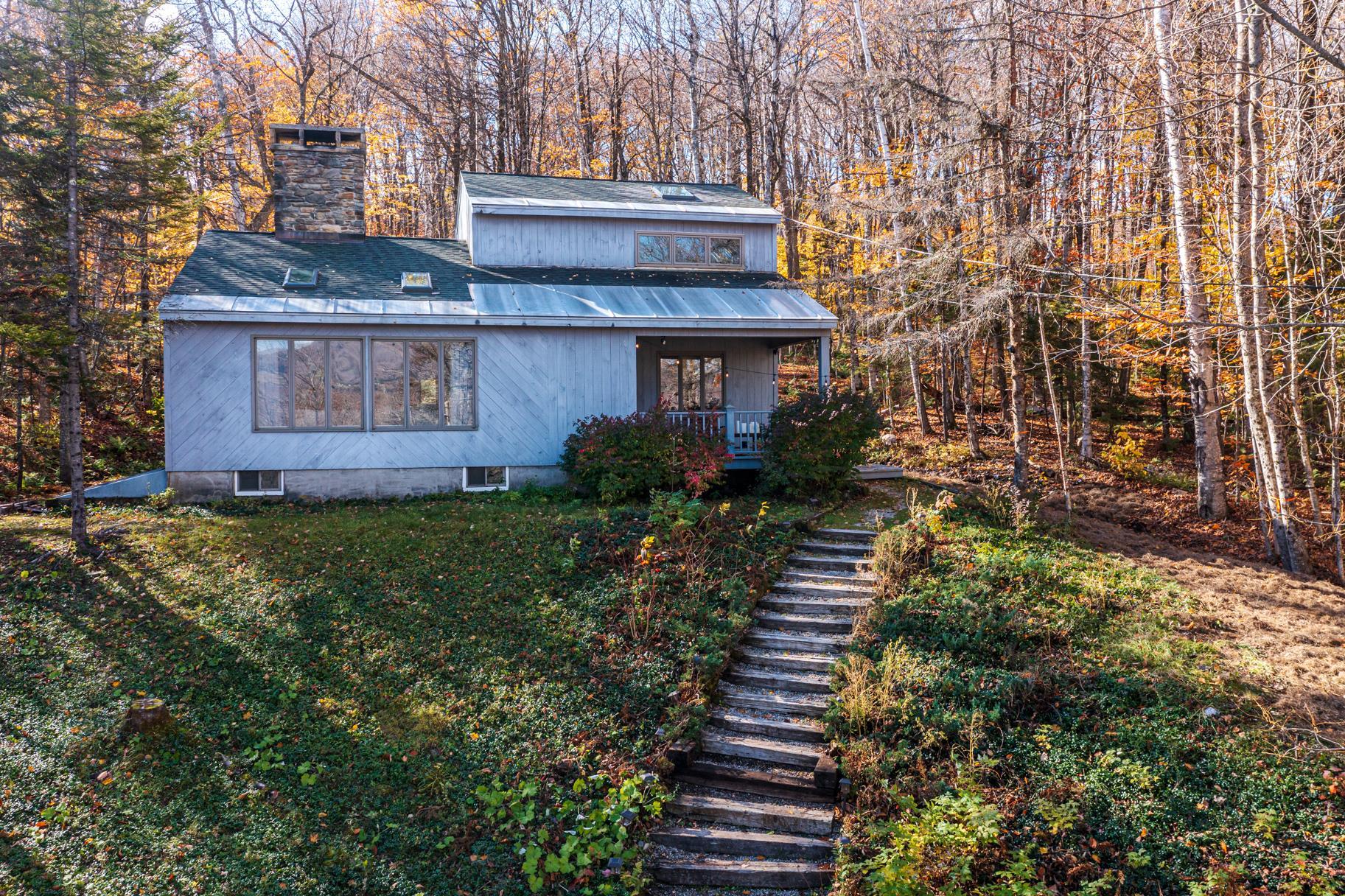 104 Sylvan Ridge Road Winhall, VT 05340 - Photo 1 of 17