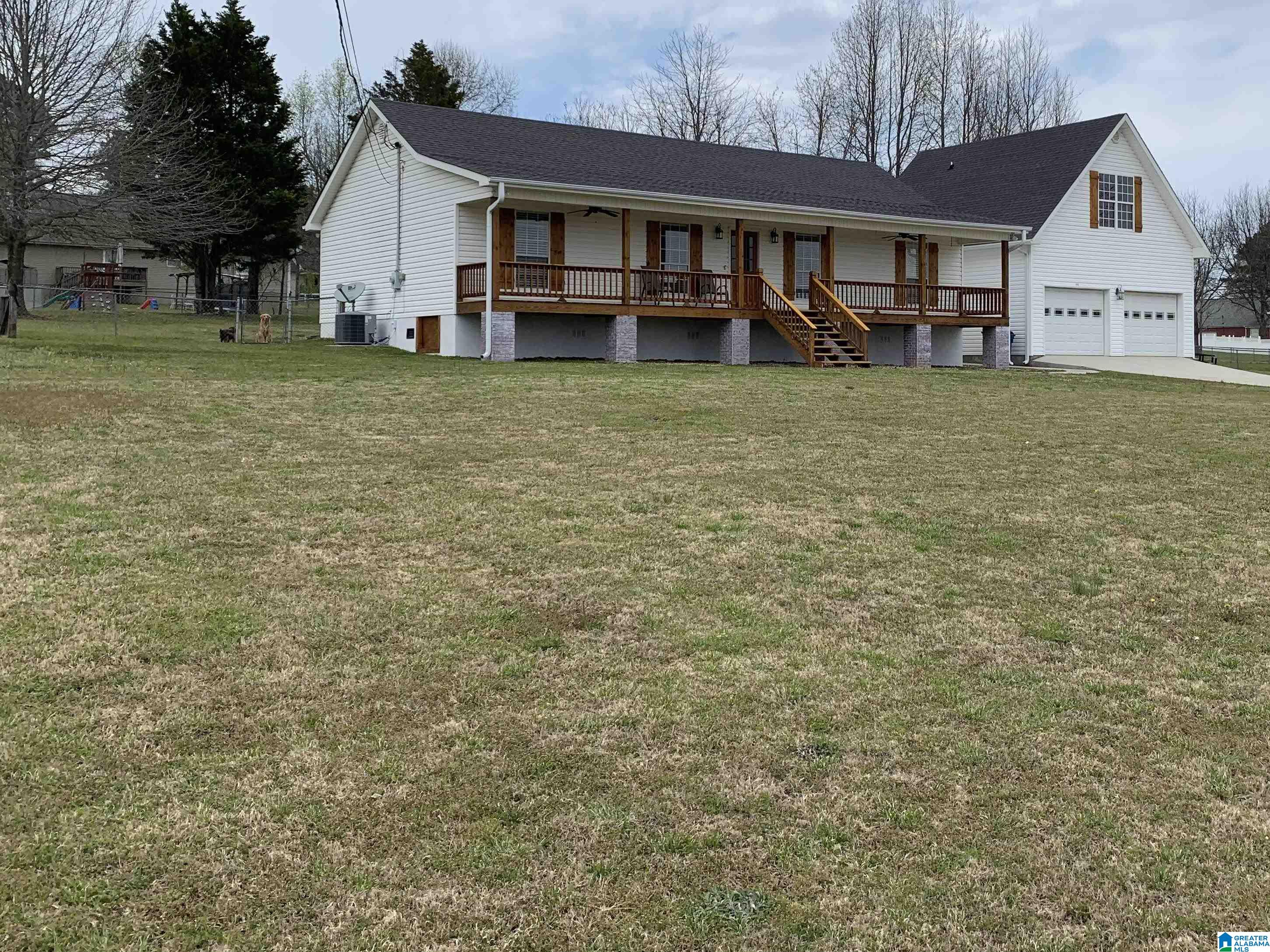 100 Chestnut Lane Hayden, AL 35079 - Photo 1 of 28