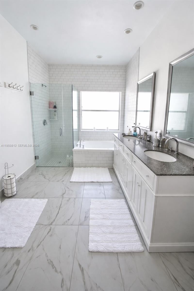 10505 Southwest 19th Street Miramar, FL 33025 - Photo 13 of 21