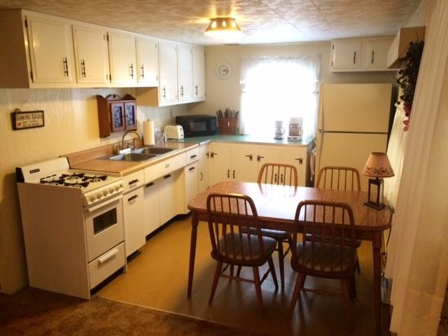 2550 River Road Cowansville, PA 16218 - Photo 13 of 18 Fully equipped kitchen