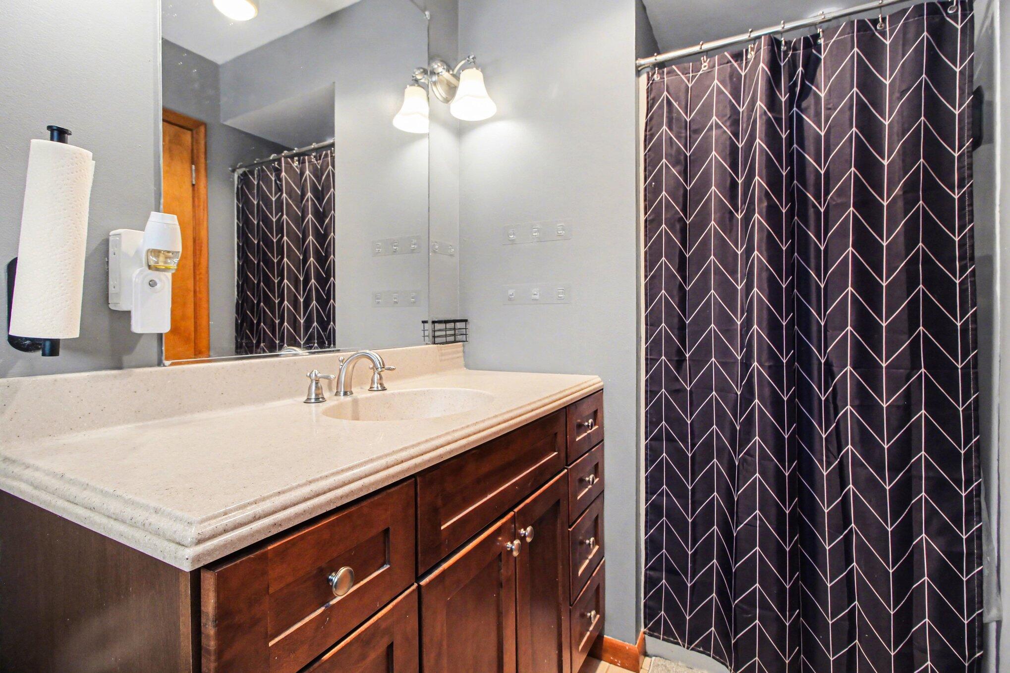 7916 Milan-Oakville Road Milan, MI 48160 - Photo 20 of 39 021_file_9684