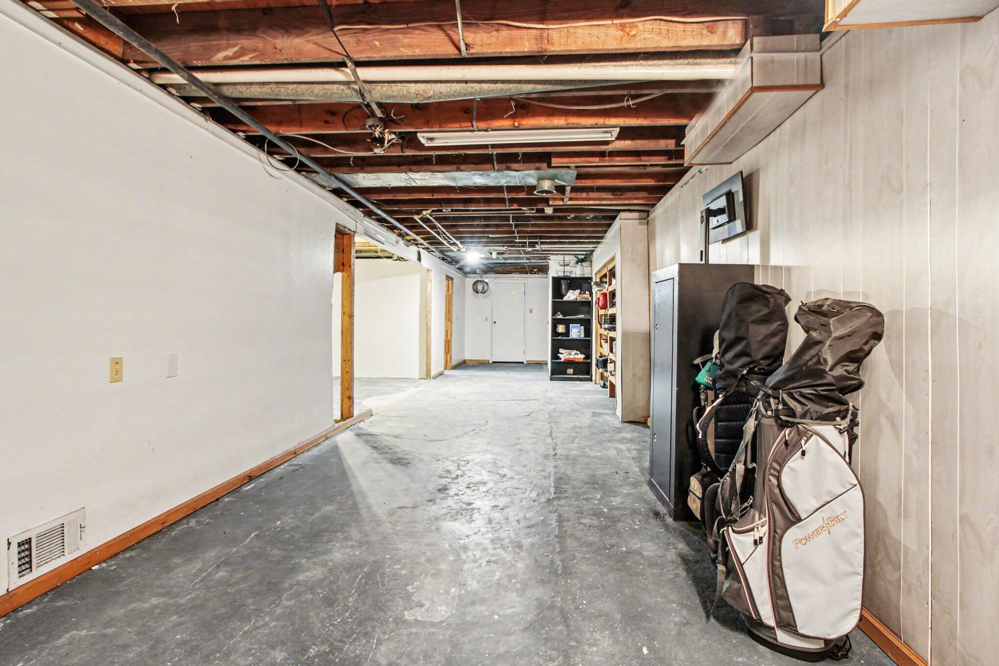 7916 Milan-Oakville Road Milan, MI 48160 - Photo 27 of 39 029_file_9113