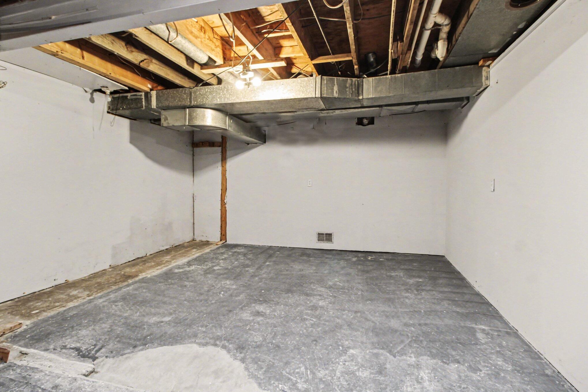 7916 Milan-Oakville Road Milan, MI 48160 - Photo 29 of 39 031_file_5291