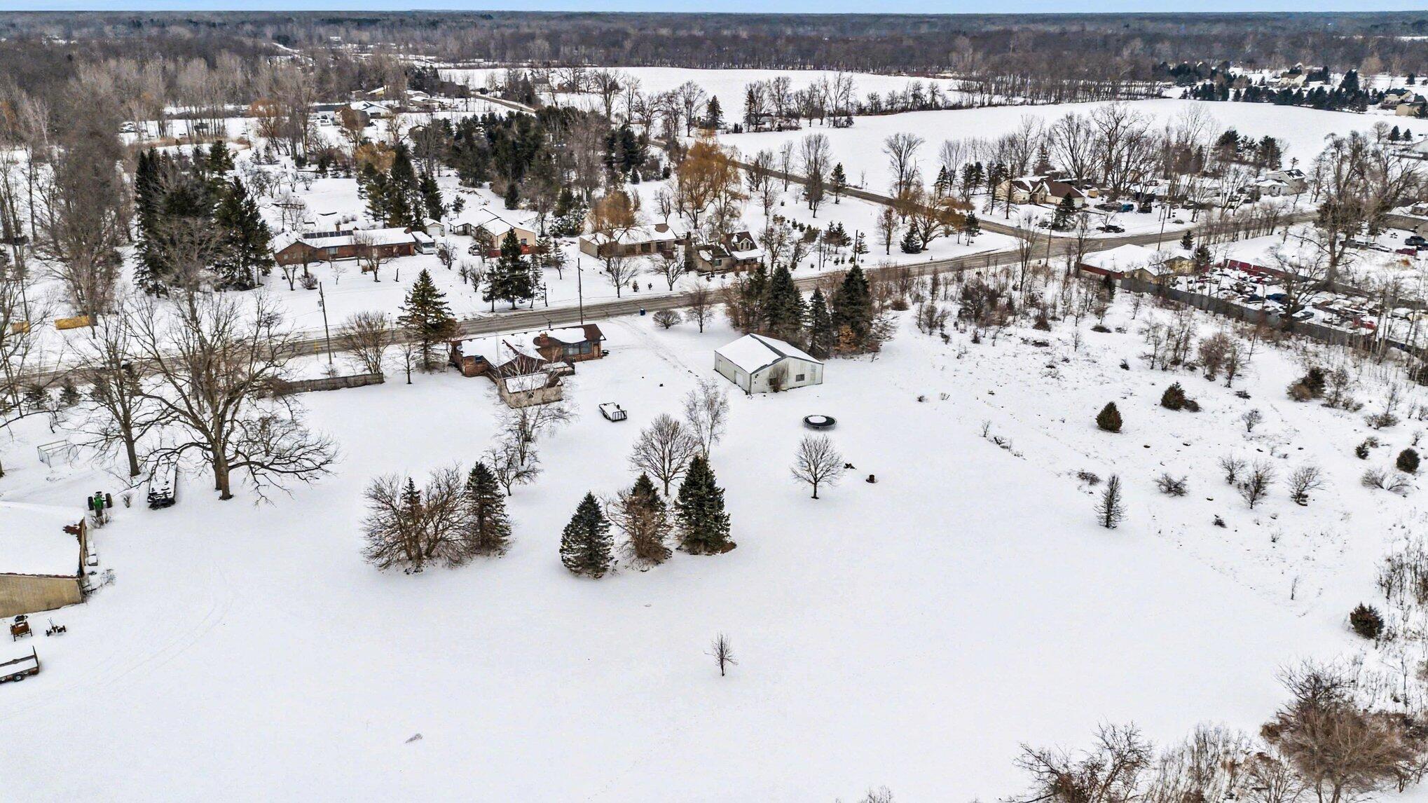 7916 Milan-Oakville Road Milan, MI 48160 - Photo 37 of 39 039_file_3275