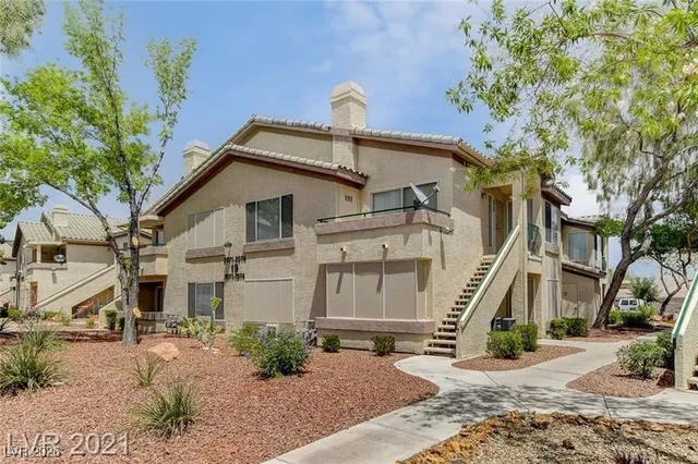 $1,235 | 5710 East Tropicana Avenue, Unit 2072, Las Vegas, NV 89122