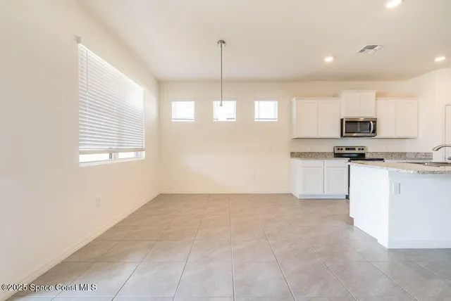 $2,200 | 1753 Farmhouse Road Southeast, Palm Bay, FL 32909