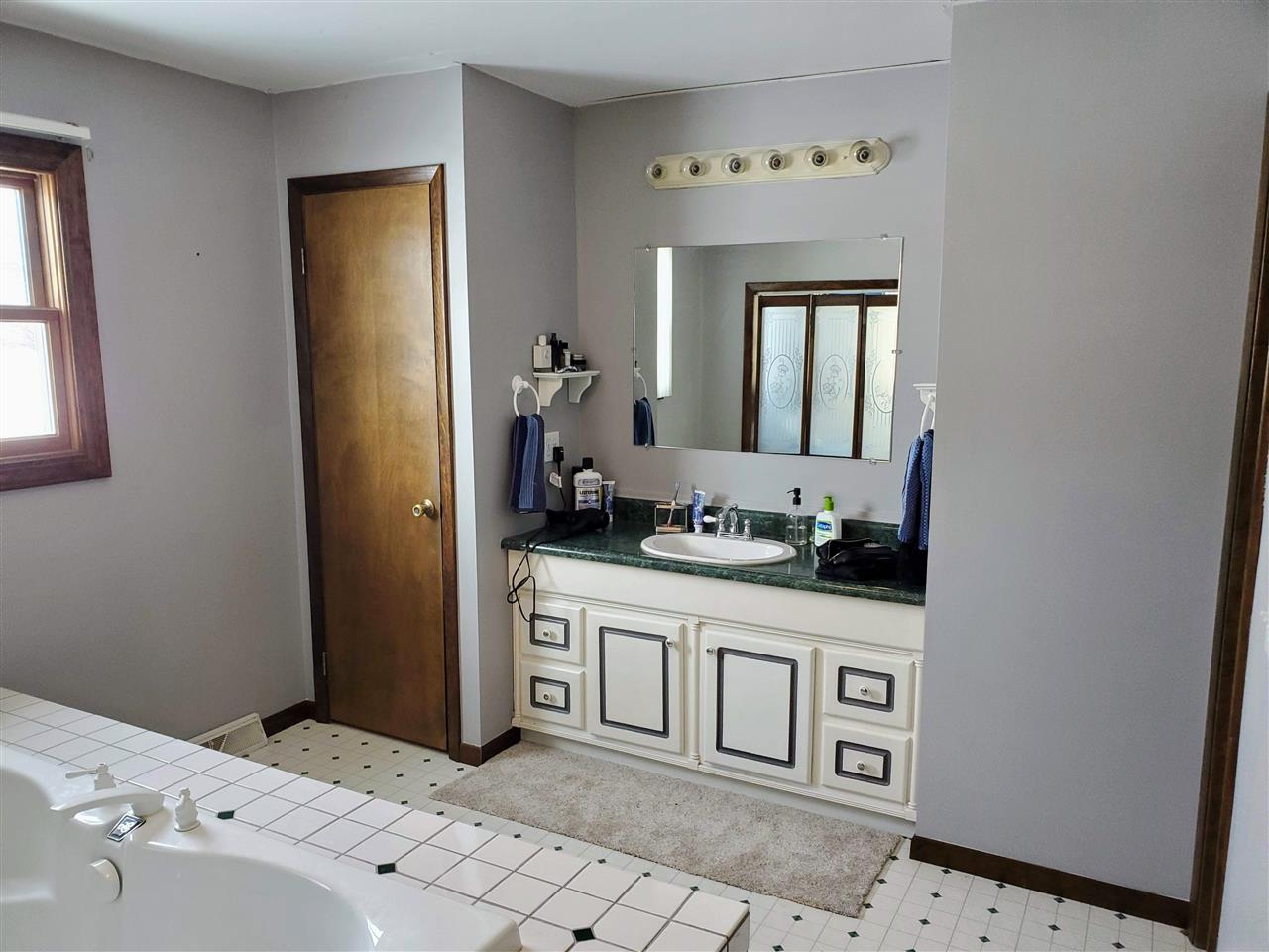 25 North Lincoln Road Mount Pleasant, MI 48858 - Photo 30 of 75 1897859-31.JPG