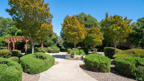 $875,000 | 1008 Samuel Drive, Petaluma, CA 94952