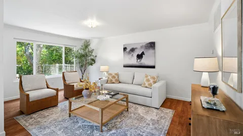 $875,000 | 1008 Samuel Drive, Petaluma, CA 94952