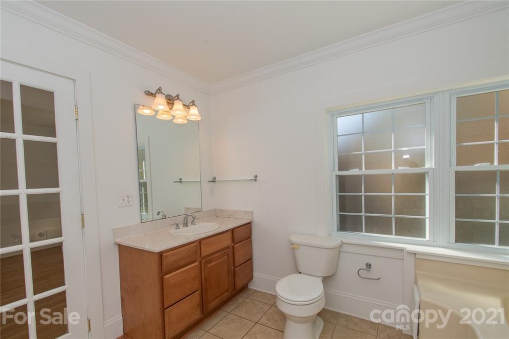 246 Pine Road Davidson, NC 28036 - Photo 13 of 33 Gallery Image 13