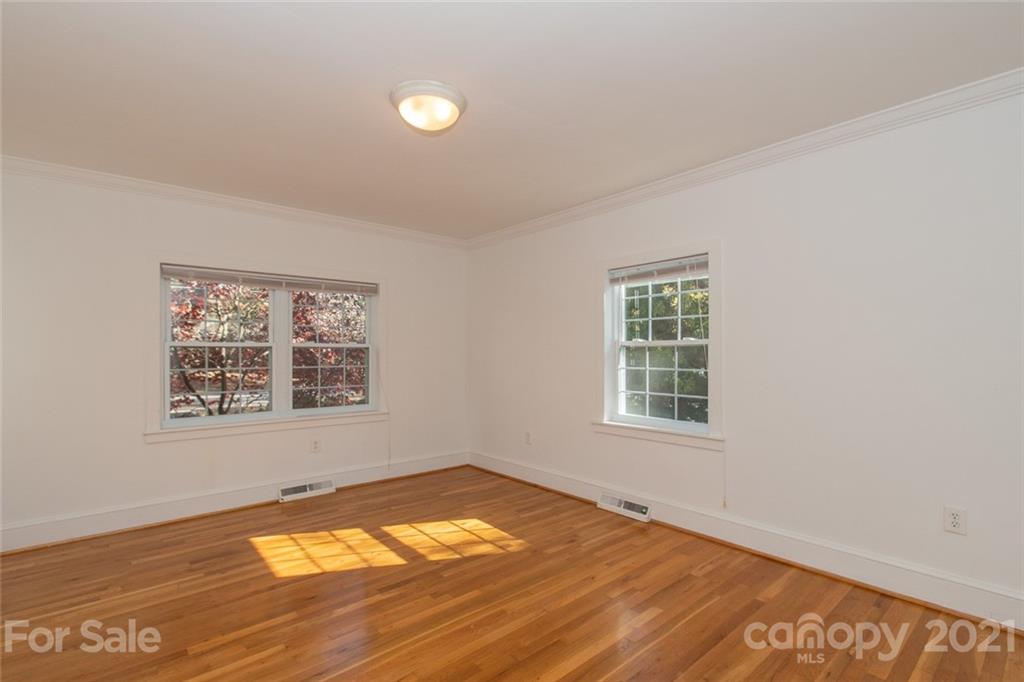 246 Pine Road Davidson, NC 28036 - Photo 10 of 33 Gallery Image 10