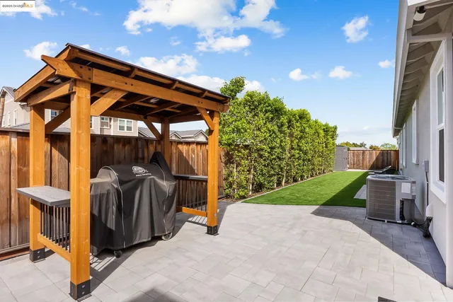 $880,000 | 515 Longhorn Way, Oakley, CA 94561