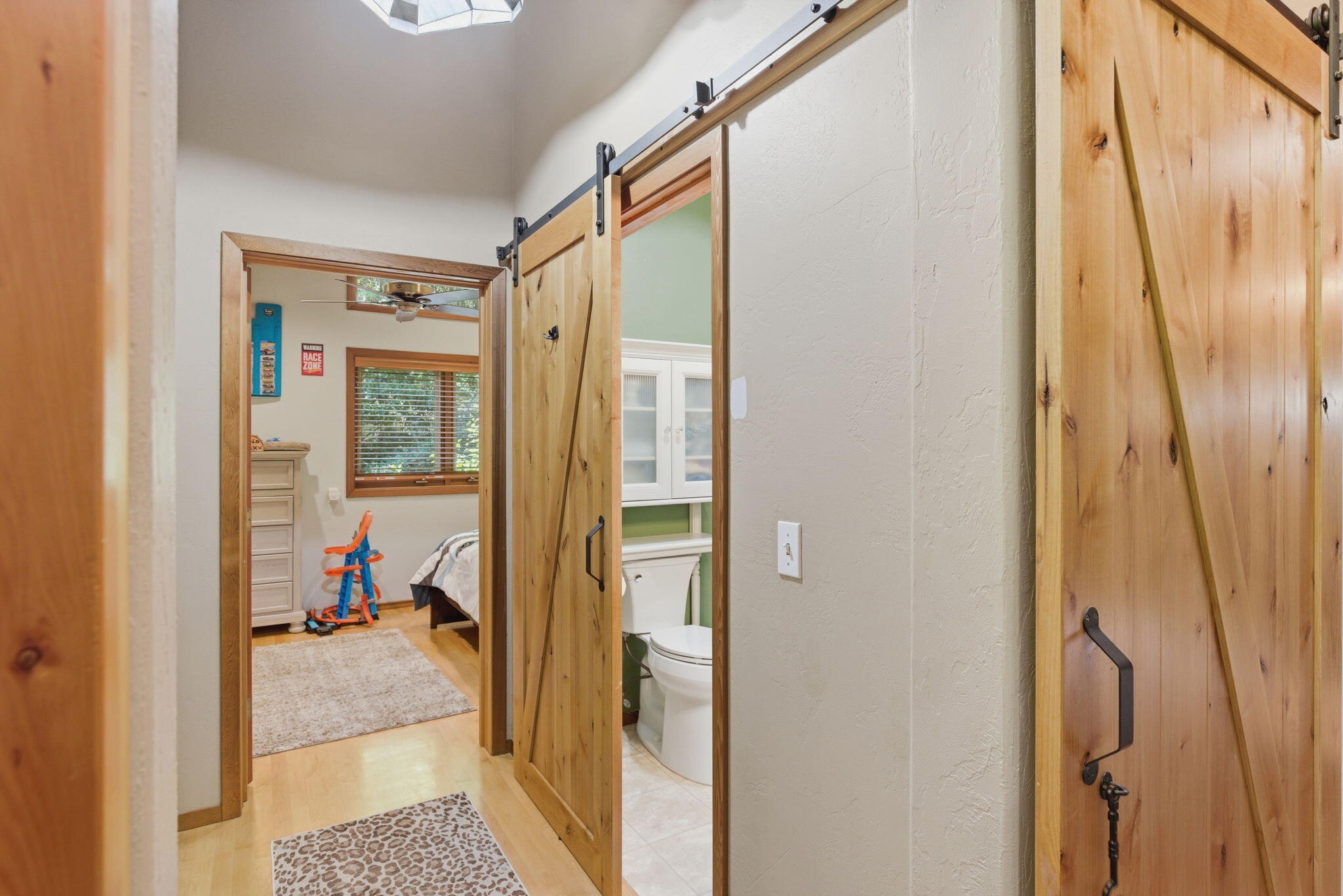 856 Greentree Loop Grants Pass, OR 97527 - Photo 29 of 62