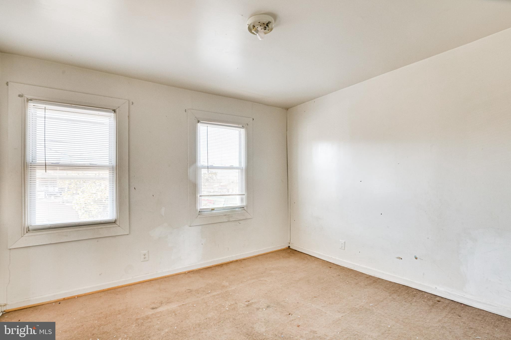 1448 Howard Road Southeast Washington, DC 20020 - Photo 18 of 33