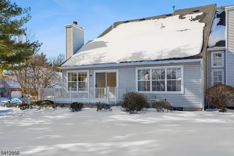 $560,000 | 2401 Decatur Court, Washington Township , NJ 07840