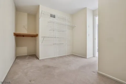 $560,000 | 2401 Decatur Court, Washington Township , NJ 07840