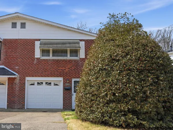 $300,000 | 3622 Chesterfield Road, Philadelphia, PA 19114