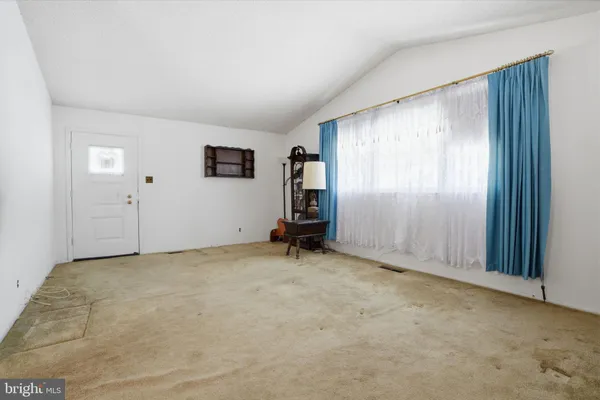 $300,000 | 3622 Chesterfield Road, Philadelphia, PA 19114