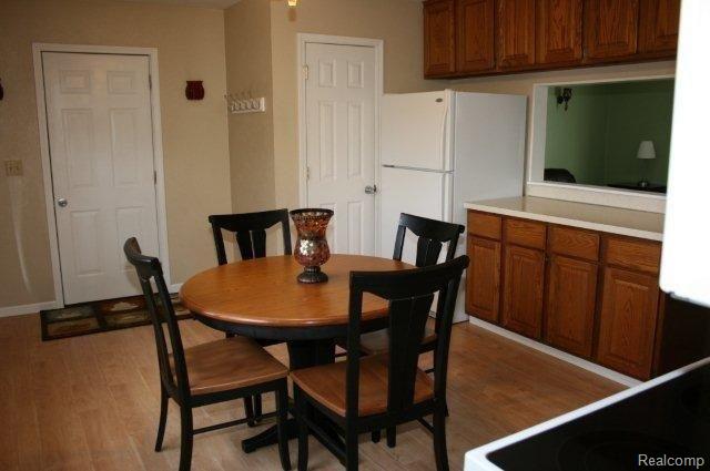602 Cherry Road Monroe, MI 48161 - Photo 20 of 21 IMG_2846.jpg