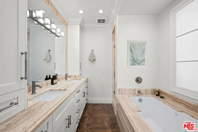 $9,000 | 816 South Catalina Avenue, Redondo Beach, CA 90277