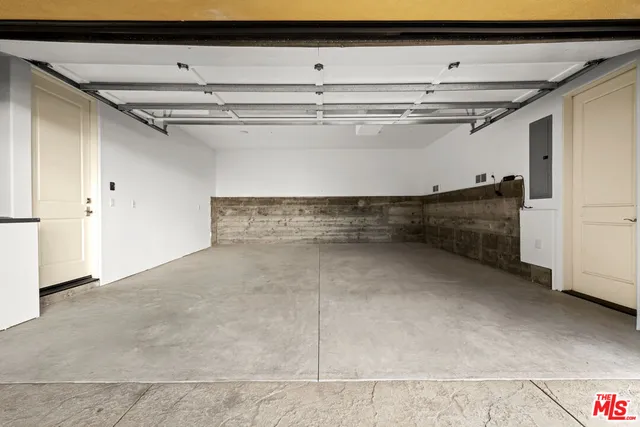 $9,000 | 816 South Catalina Avenue, Redondo Beach, CA 90277